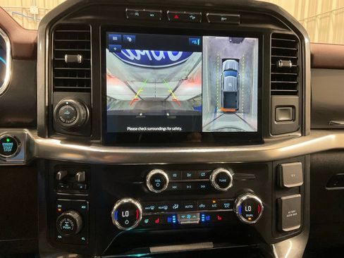 Used 2021 Ford F150 Lariat w/ Equipment Group 502A High AWD/4WD image 19