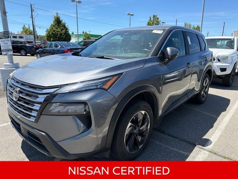 Certified 2025 Nissan Rogue SV AWD/4WD image 1