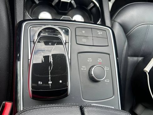 Used 2018 Mercedes-Benz GLE 350 4MATIC image 30