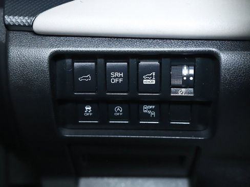 Certified 2023 Subaru Forester Limited image 33