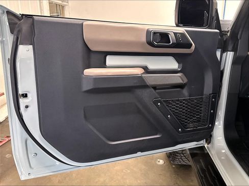 Used 2022 Ford Bronco Wildtrak AWD/4WD image 22