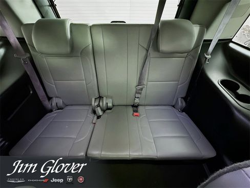 Used 2017 Chevrolet Tahoe LT image 19