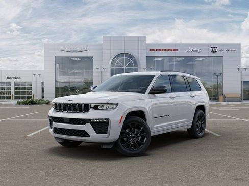 New 2026 Jeep Grand Cherokee L Limited AWD/4WD image 1