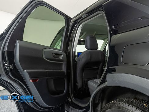 Used 2024 Ford Bronco Sport Big Bend w/ Convenience Package image 22