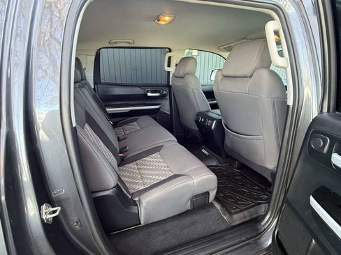 Used 2018 Toyota Tundra SR5 image 13
