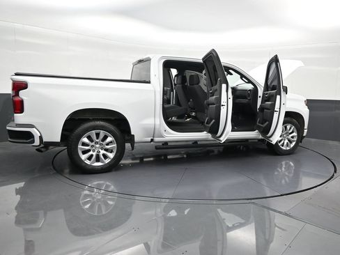 Used 2021 Chevrolet Silverado 1500 Custom RWD image 31