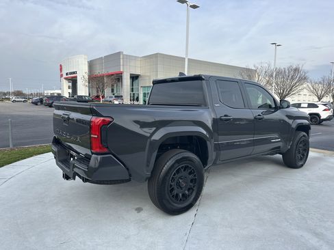 Certified 2025 Toyota Tacoma SR5 image 10