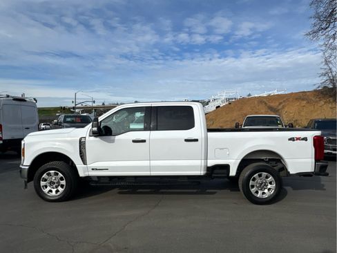 Used 2024 Ford F250 XLT image 8