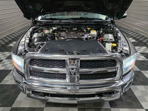 Used 2017 RAM 3500 SLT w/ Quick Order Package 29G SLT image 39