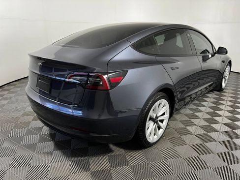 Used 2023 Tesla Model 3 Standard Range RWD image 5