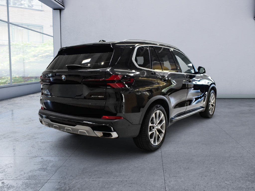 Used 2026 BMW X5 xDrive40i AWD/4WD image 6