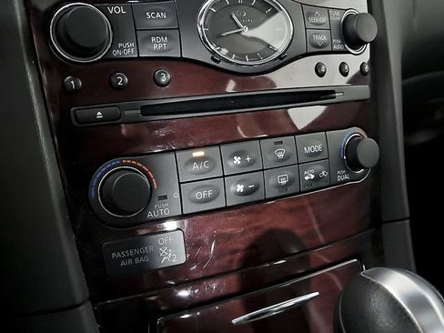 Used 2017 INFINITI QX50 AWD w/ Technology Package image 17