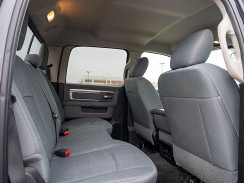 Used 2017 RAM 1500 Classic SLT image 14