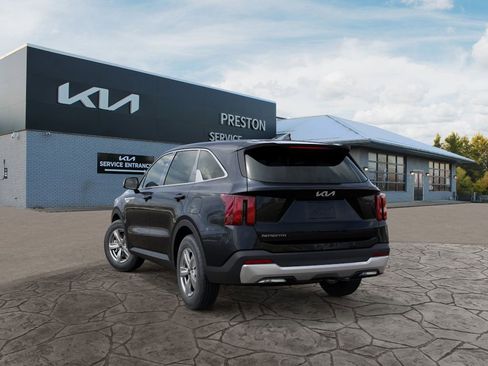 New 2026 Kia Sorento LX FWD image 4