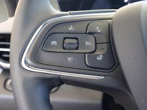 Used 2025 Buick Envista Avenir image 21