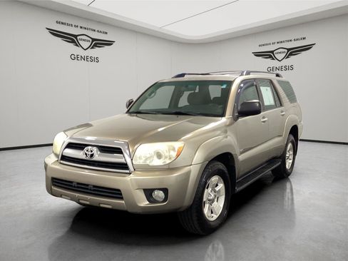 Used 2008 Toyota 4Runner SR5 RWD image 1