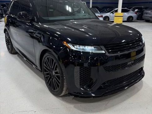 Used 2025 Land Rover Range Rover Sport SV Edition Two image 13