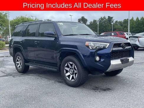 Used 2019 Toyota 4Runner TRD Off-Road AWD/4WD image 7