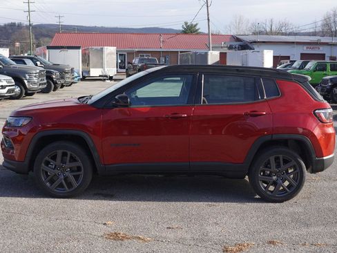 New 2026 Jeep Compass Limited image 17