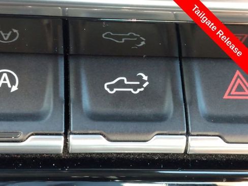 Used 2023 Chevrolet Silverado 1500 LT image 19