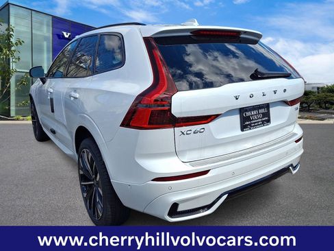 New 2026 Volvo XC60 T8 Ultra w/ Protection Package Premier image 3