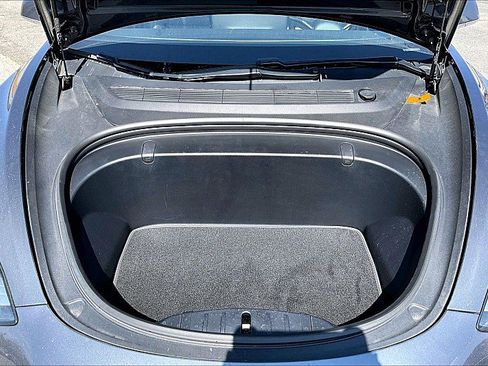 Used 2018 Tesla Model 3 Long Range image 18