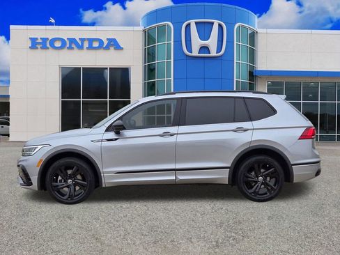 Used 2023 Volkswagen Tiguan SE R-Line FWD image 4