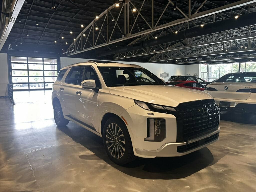 Used 2024 Hyundai Palisade Calligraphy AWD/4WD image 7