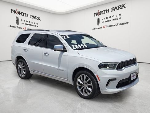 Used 2023 Dodge Durango Citadel RWD image 7