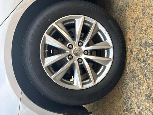 Used 2015 INFINITI Q50 2.0t w/ Moonroof Package image 19