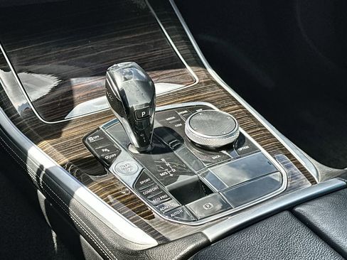 Used 2020 BMW X5 sDrive40i w/ Convenience Package image 23