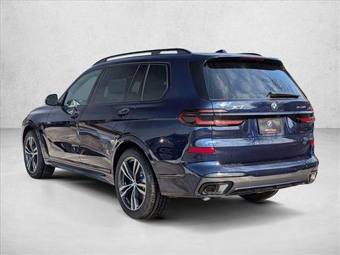 New 2026 BMW X7 xDrive40i w/ M Sport Package image 8