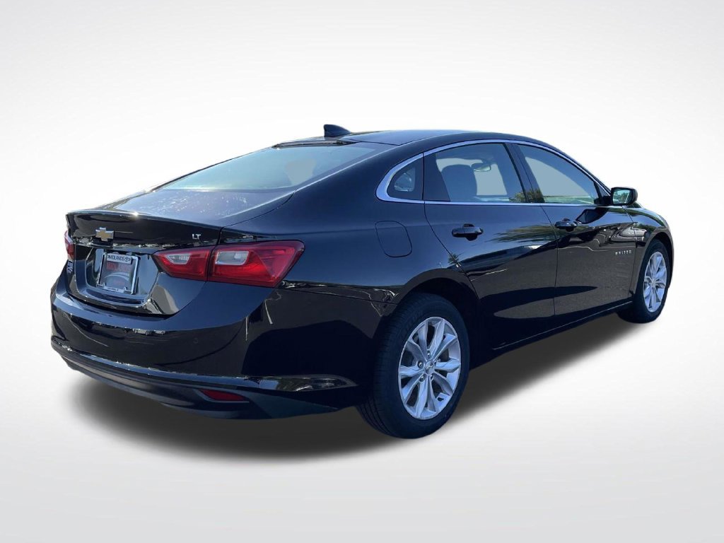 Used 2025 Chevrolet Malibu LT FWD image 8