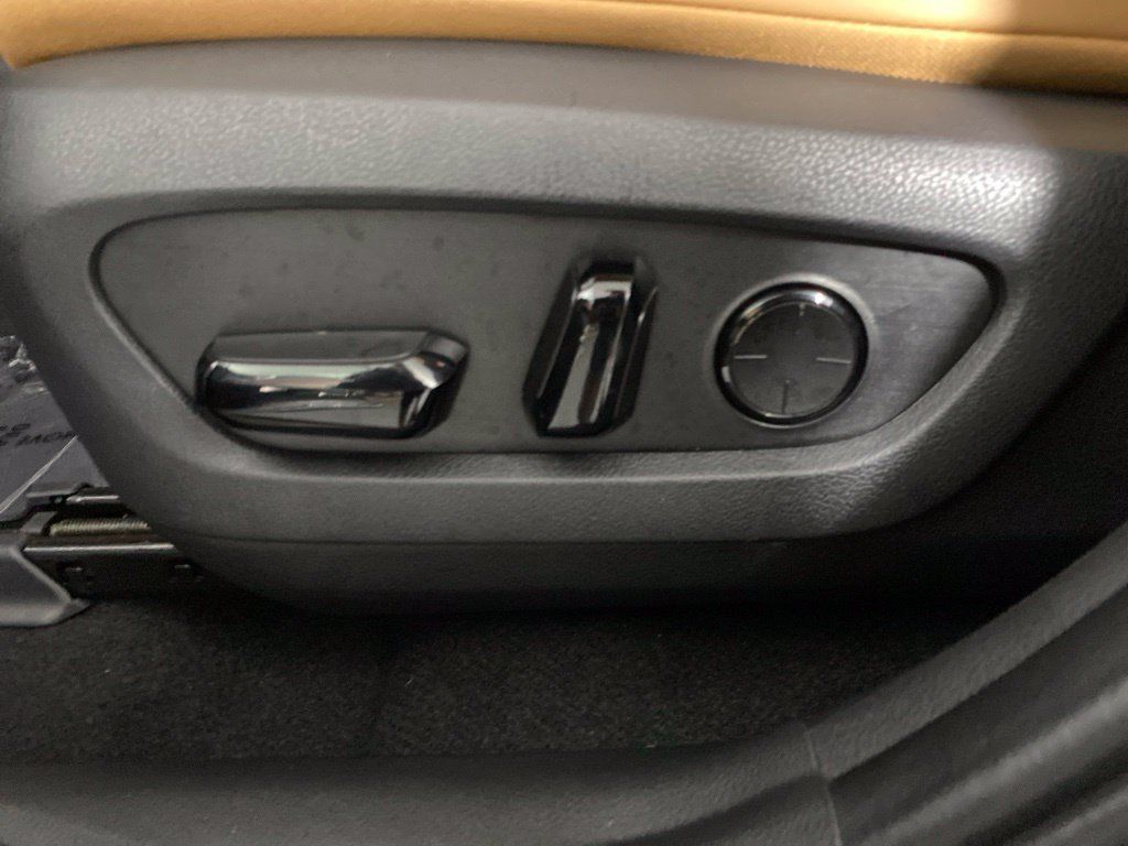 Used 2024 Lexus NX 350h AWD w/ Vision Package image 22