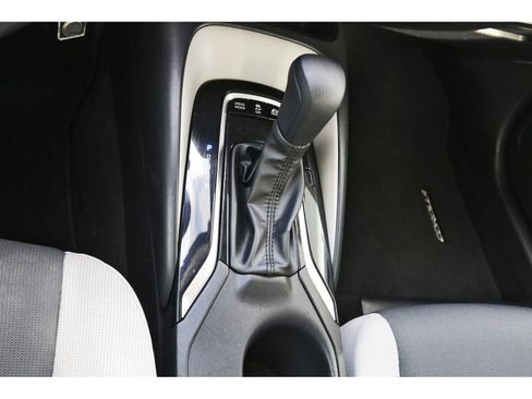 Used 2023 Toyota Corolla LE image 26