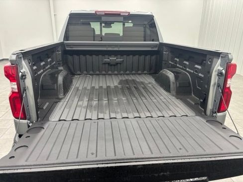 New 2026 Chevrolet Silverado 1500 RST w/ Dark Appearance Package AWD/4WD image 7