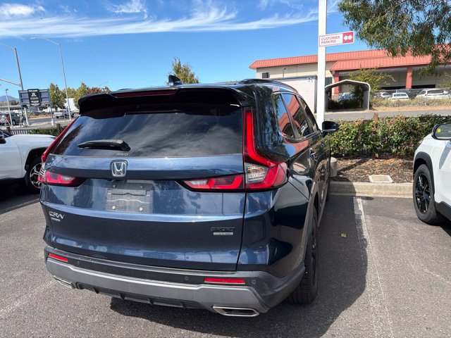 Used 2024 Honda CR-V Sport Touring image 5