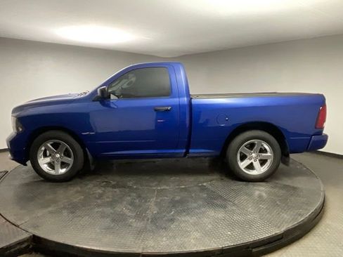 Used 2015 RAM 1500 Express RWD image 4