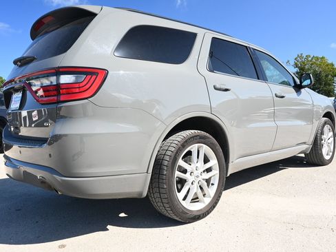 Used 2024 Dodge Durango GT AWD/4WD image 2