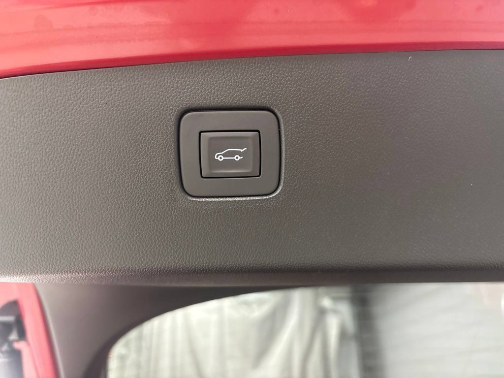 New 2026 Buick Envista Sport Touring w/ Convenience I Package FWD image 24