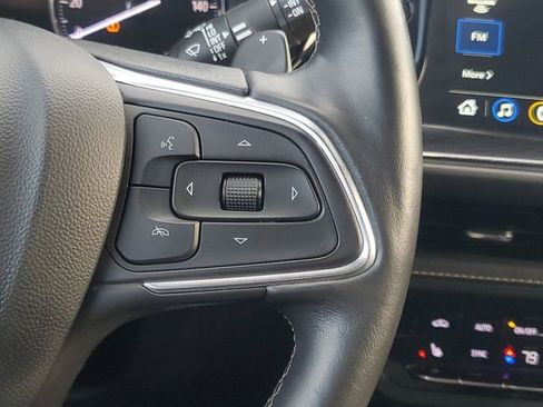 Used 2023 Buick Envision Essence image 19