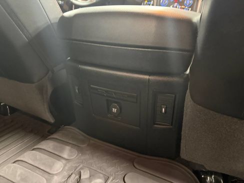Used 2022 RAM 1500 Warlock AWD/4WD image 21