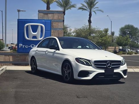 Used 2018 Mercedes-Benz E 300 image 3