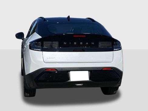 New 2026 Nissan Leaf Platinum+ w/ Cargo Package (Platinum+) image 3