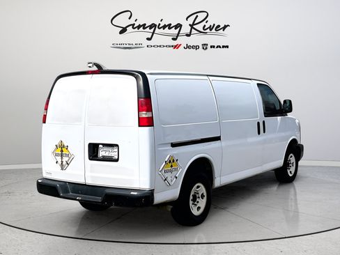 Used 2012 GMC Savana 2500 RWD image 6