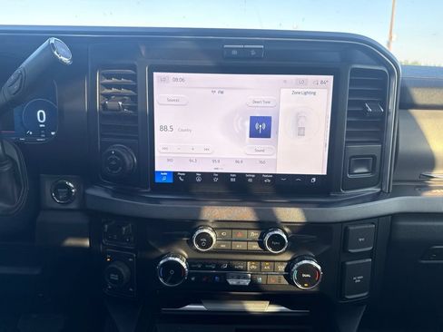 Used 2025 Ford F250 Platinum AWD/4WD image 11