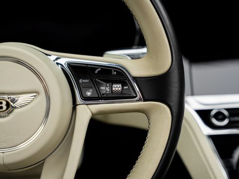Used 2020 Bentley Continental GT AWD/4WD image 42