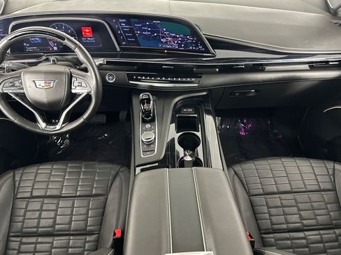 Used 2024 Cadillac Escalade ESV V w/ LPO, Floor Liner Package image 12
