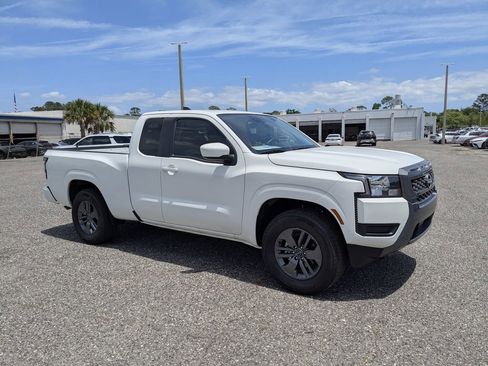 New 2025 Nissan Frontier SV RWD image 2