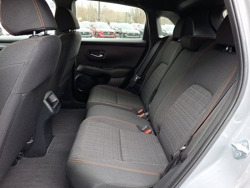 Used 2024 Honda HR-V Sport image 10